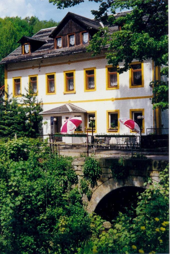 Landgasthof Klippermuehle 타란트 외부 사진